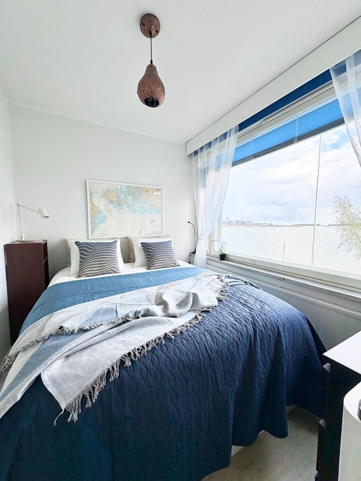 Meets Sea - Waterfront Center Apartment Helsinki