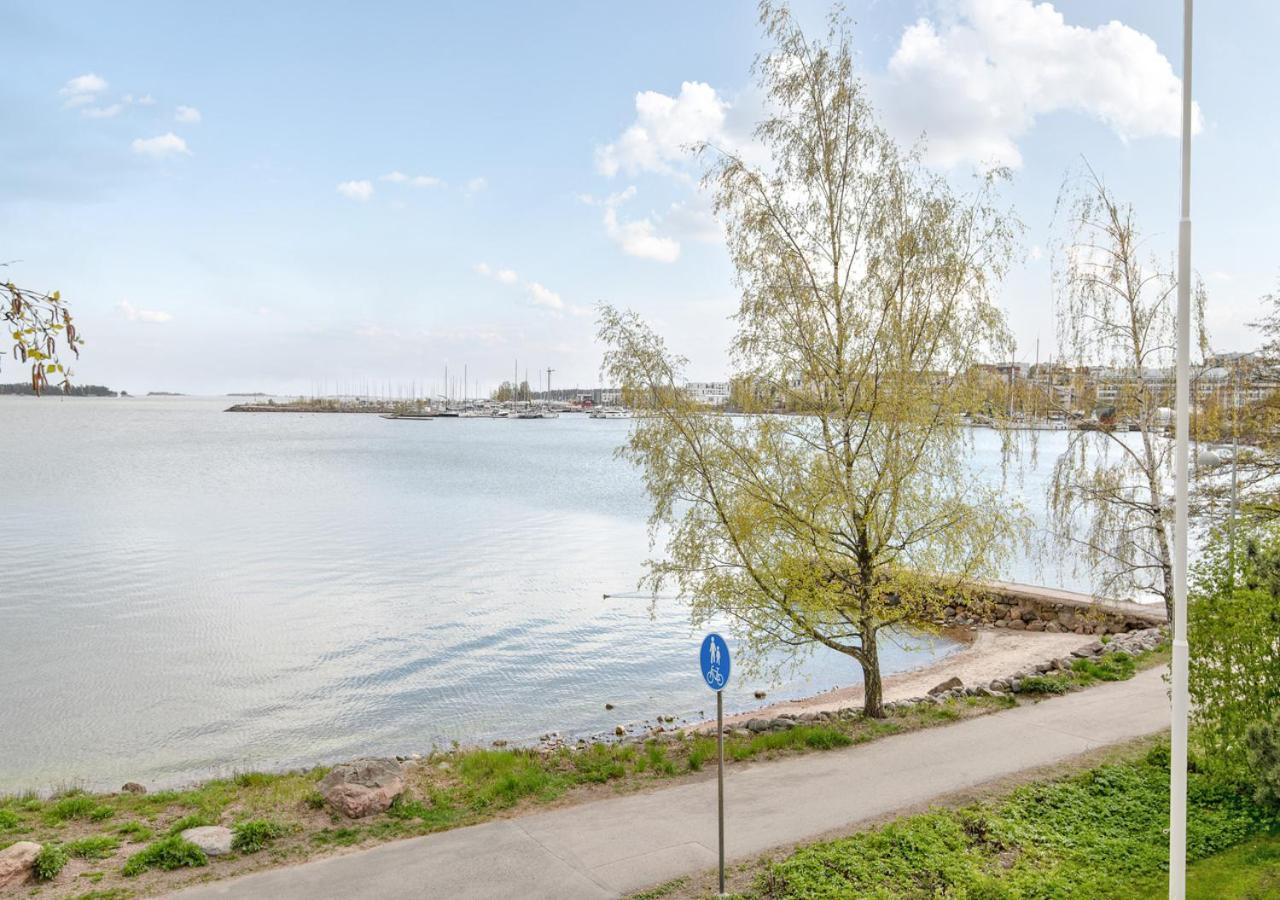 Apartment Meets Sea - Waterfront Center Helsinki