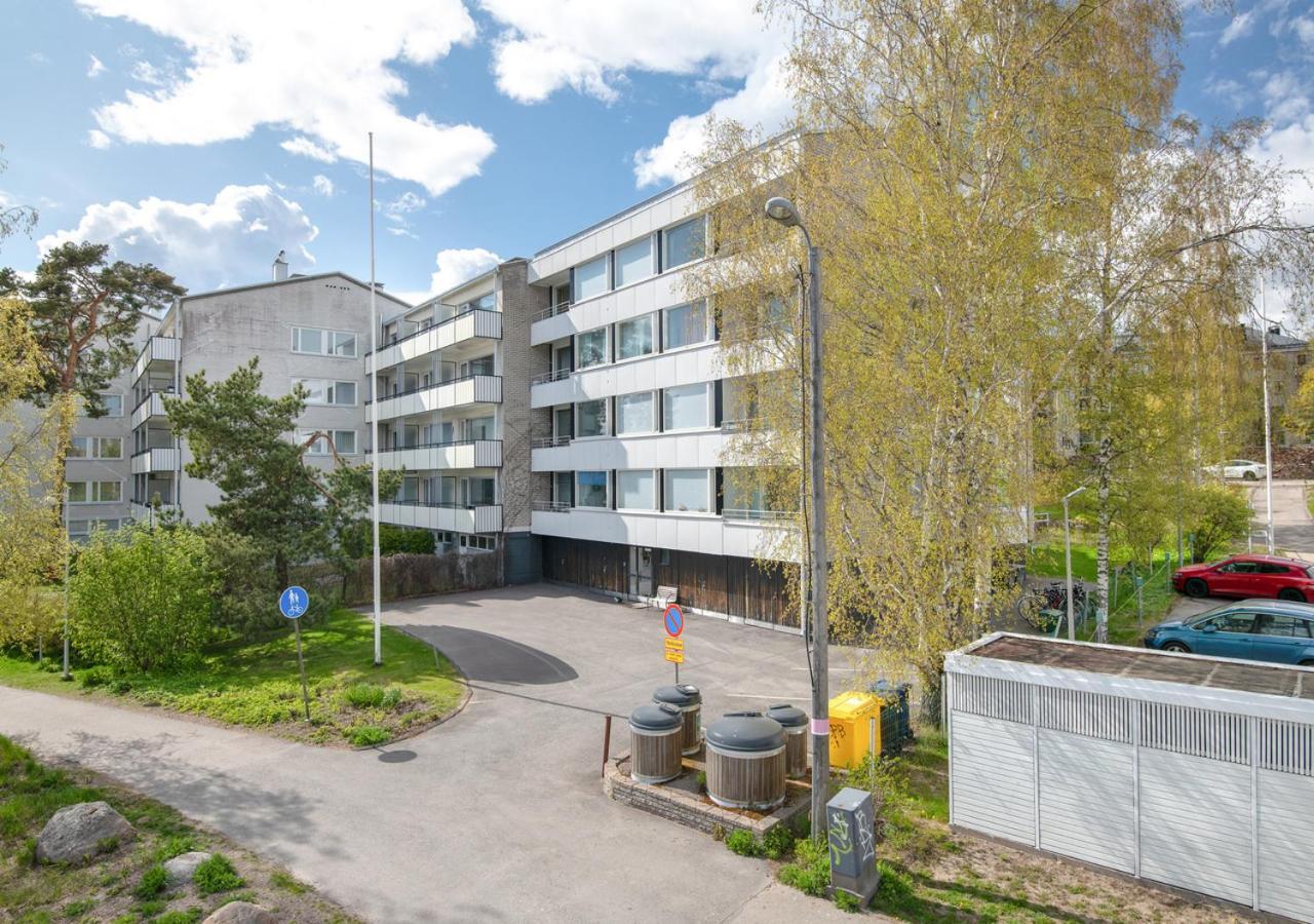 Meets Sea - Waterfront Center Apartment *